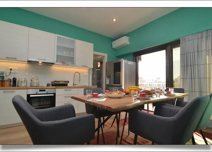 Sophia'S Penthouse Apartment With Jacuzzi And Acropolis View From Big Terrace